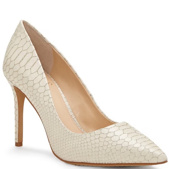 Vince Camuto Savilla Snake Embossed Design Dress Pumps - Picture 2 of 14